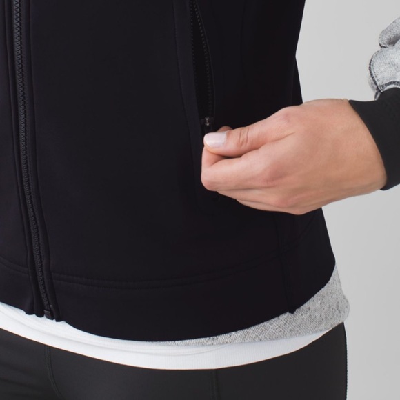 💕SALE💕Lululemon Var-City Bomber Track Jacket - Picture 7 of 15